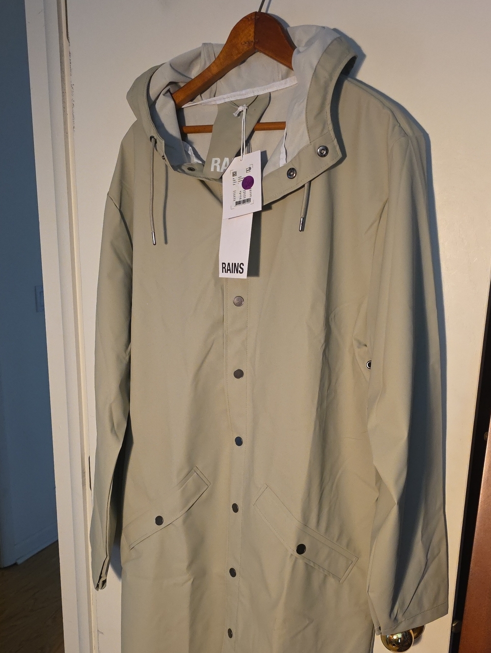 NWT Rains Large Raincoat Cement Color Over The Knee Length With Hood Awesome